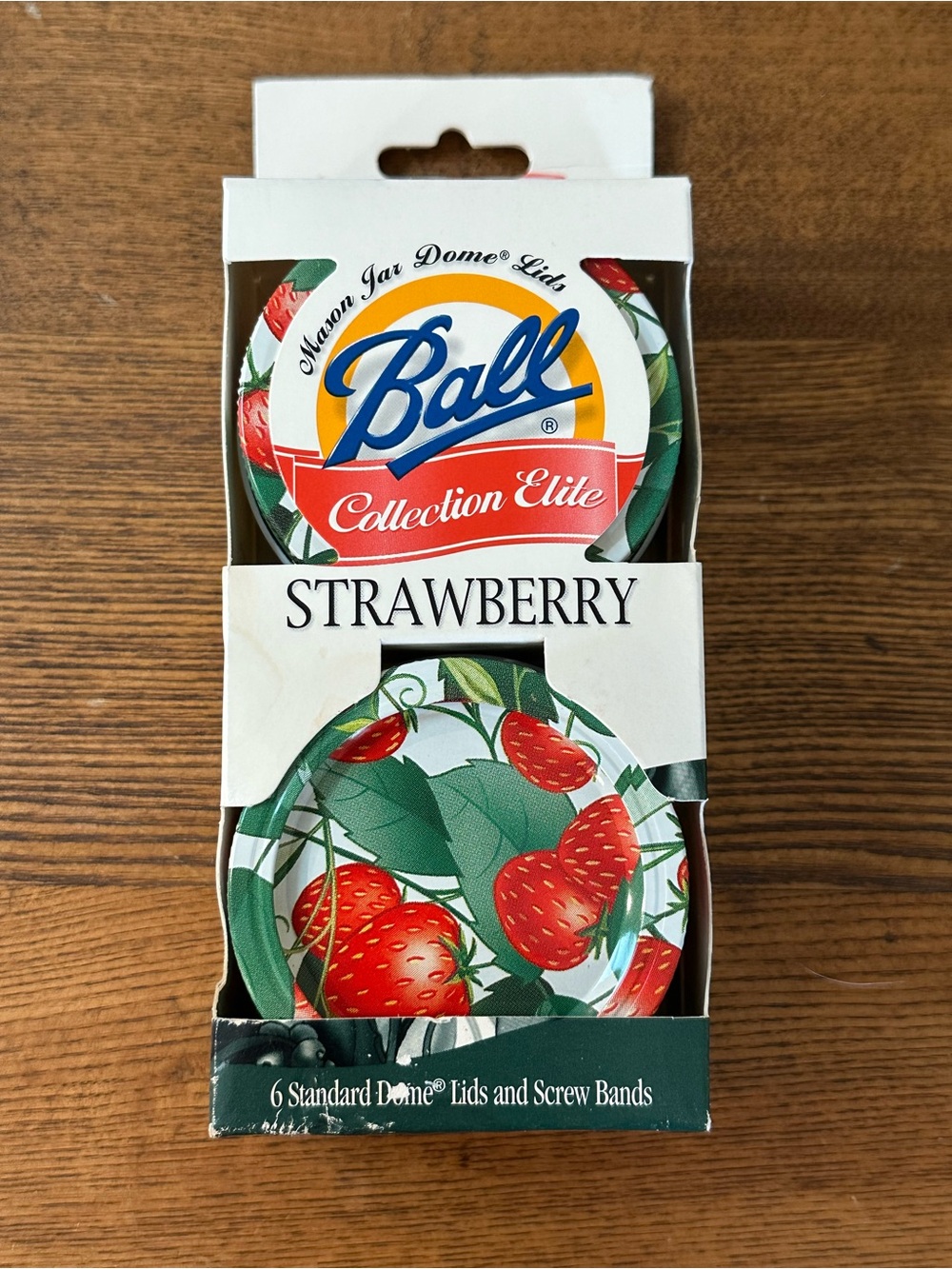 Vintage Strawberry Ball Standard Mason Jar Done Lids & Screw Bands NIB 6